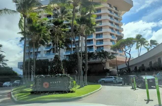 Cover Image for Hyatt Regency Maui Resort and Spa Hotel Review